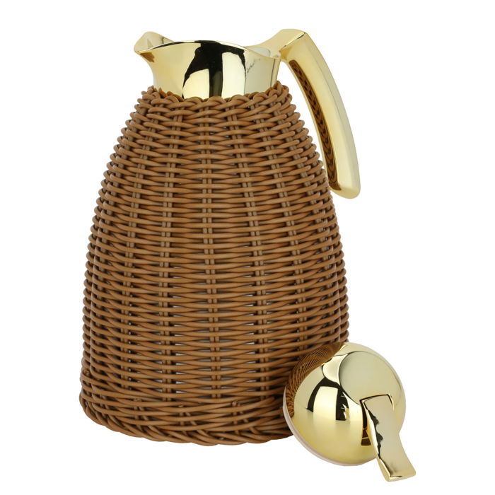 Rattan thermos, brown wicker with a golden handle, 1 liter image 3