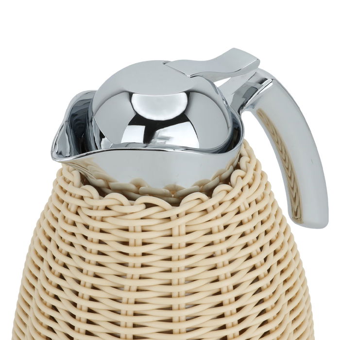 Rattan thermos, light beige wicker with silver handle, 1 liter image 4