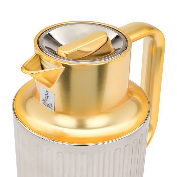 Everest Laura thermos matte silver with golden handle 1 liter image 4