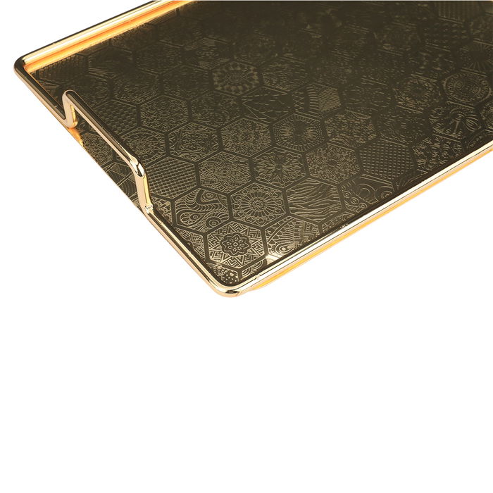 Golden rectangular steel tofferia engraved with a hand image 3