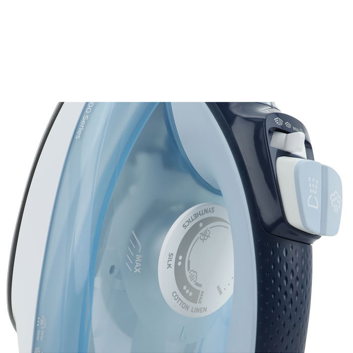 Philips Steam Iron 2400 Watts image 3