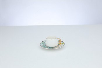 طقم فناجين قهوة تركي بورسلان أبيض بيد ذهبي12 قطعة image 2
