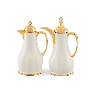 White Laura thermos set with golden handle image 1